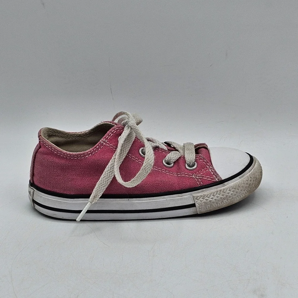 Converse Chuck Taylor All Star Shoes Toddler Size 8 Pink‎ Low Top 737254F